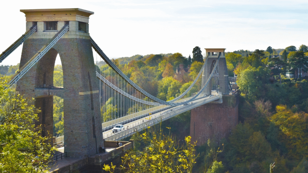 Delivering Secure, Compliant Transformation To Hargreaves Lansdown Through Burst Capacity Support